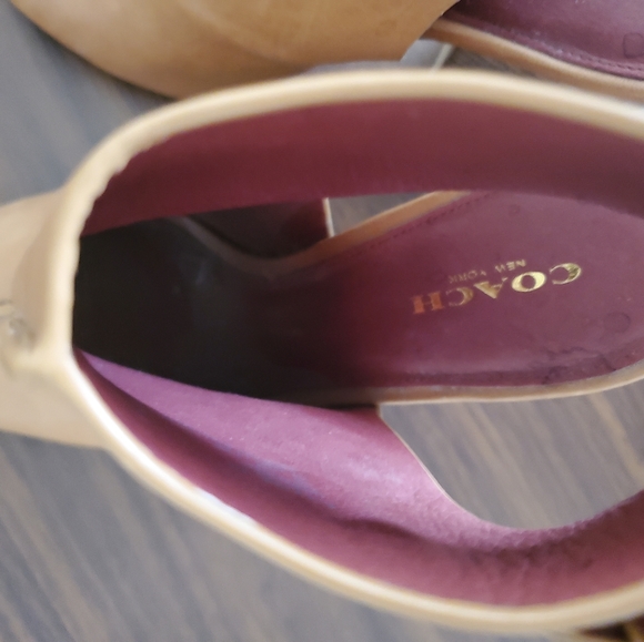 Coach wedge size 8 - Picture 4 of 6